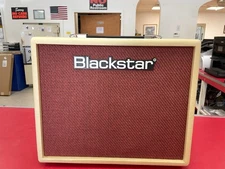 Blackstar Debut 30E 30-Watt 1x10" Combo Amp - Cream