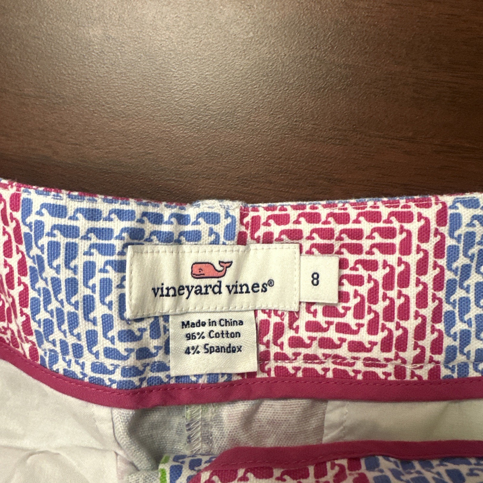 Vineyard Vines Daybreak Patchwork Whale Logo Shor… - image 3