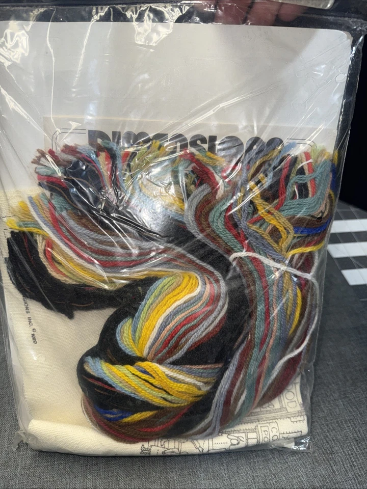 1980 Dimensions Crewel Trading Post Charles Wysocki Vintage Kit Sealed - Image 3 of 3