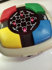 VTech Mini Wizard Handheld Electronic Talking Travel Game Vtg. 1987 Music/Memory