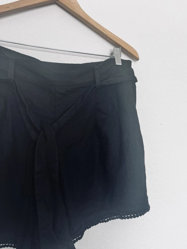 Pantalones Cortos Sofia Jeans Mezcla Lino Talla 14 Negro Cinturón Plisado Corbata Crochet Dobladillo Boho Foto 2 de 4