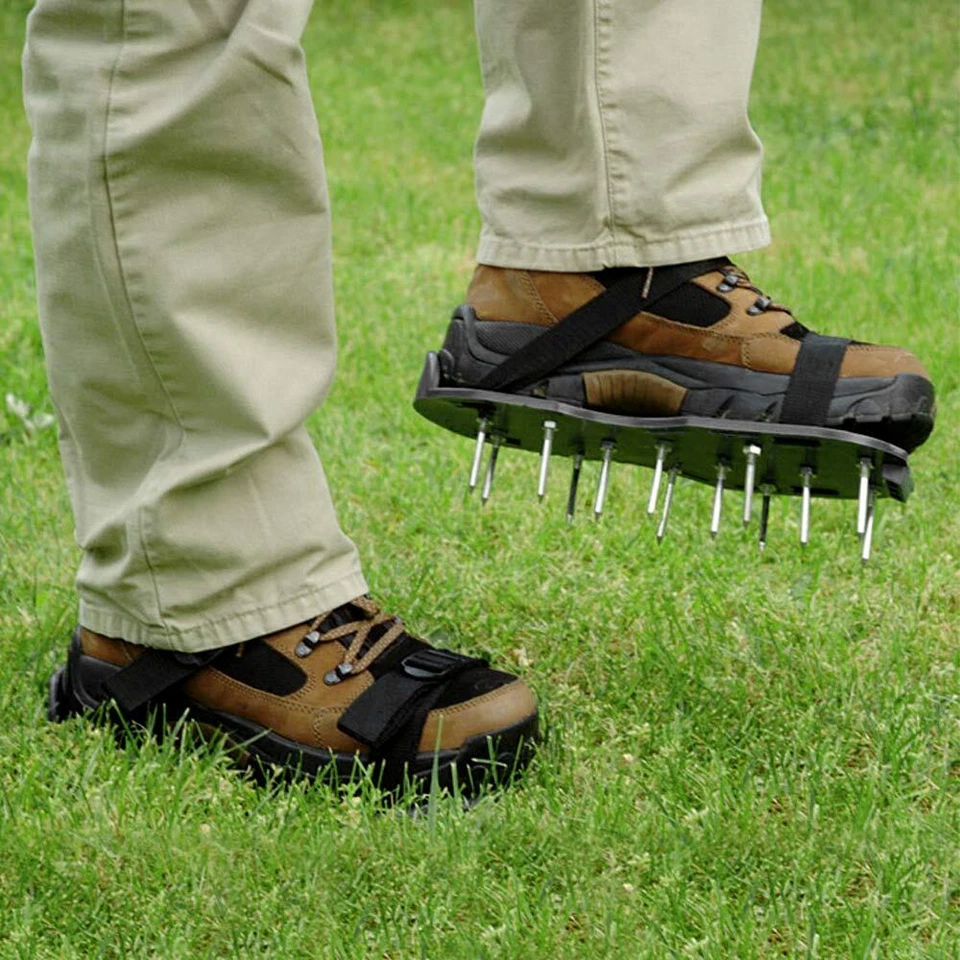 Nail Spiked Shoes 40 MM Studded Soles Spikes Self Leveling Screed Resin Tiling