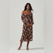 ASTR Off Shoulder Cinhced Bust Midi Dress in Brown Mauve Floral NWT Women Size S
