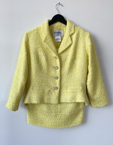 Bright CHANEL Lemon Yellow PASTEL Cruise Resort 2012 Tweed Skirt Suit RUNWAY ! - Picture 18 of 22