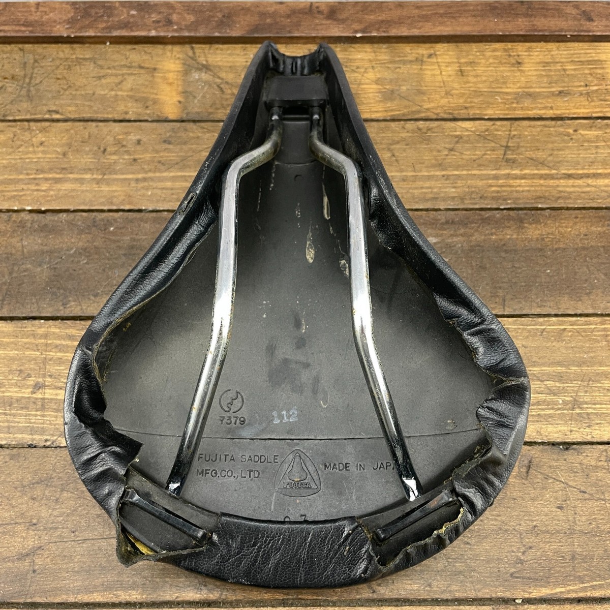 Vintage Fuji Road Look Seat Bike Saddle Fujita Japan Padded 1980s