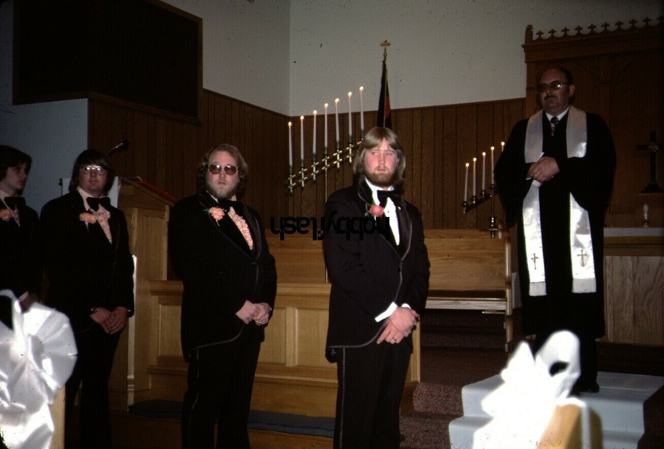 Picture 1 of 2