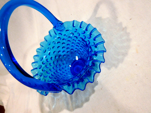 Cesta-grieta Fenton Blue Hobnail - Imagen 3 de 7