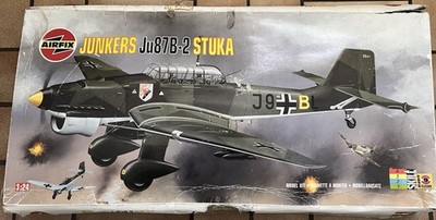 Airfix 18002 Junkers Ju 87 B-2 Stuka 1:24 NEU/OVP/ungeb. + extra Armaturenbrett 