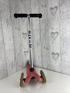 pink mini scooter