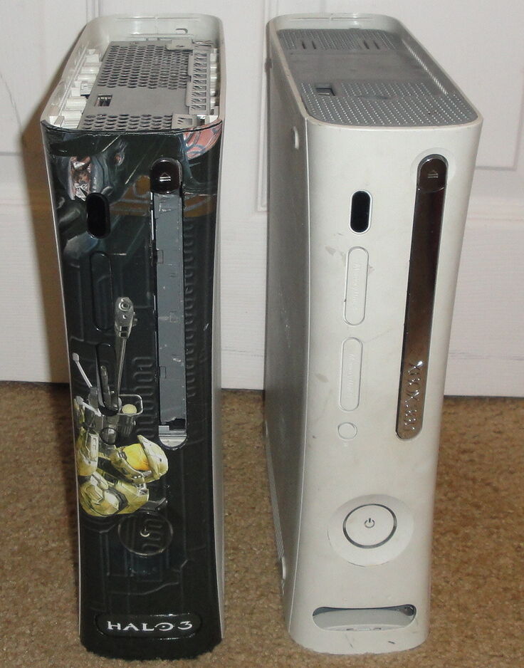 Lot of (2) Original XBox 360 FAT White 20GB Video Game Consoles  Only-Functional