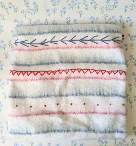 Almohadas a rayas para decoración del hogar Tommy Hilfiger