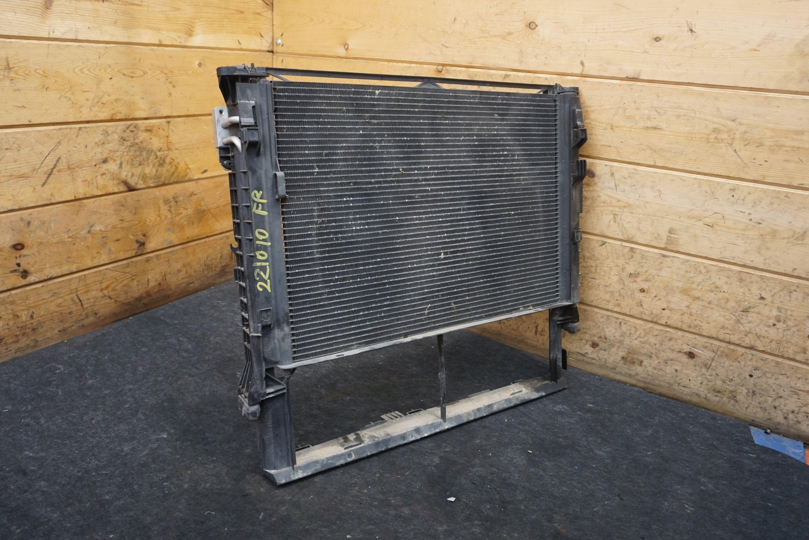 AC Air Conditioning Condenser w/Drier OEM 64537519732 Rolls Royce 