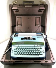 Smith Corona Super 12 Electric Typewriter w/ Case BlueTurquoise 6LEA-SUPER-12 thumbnail