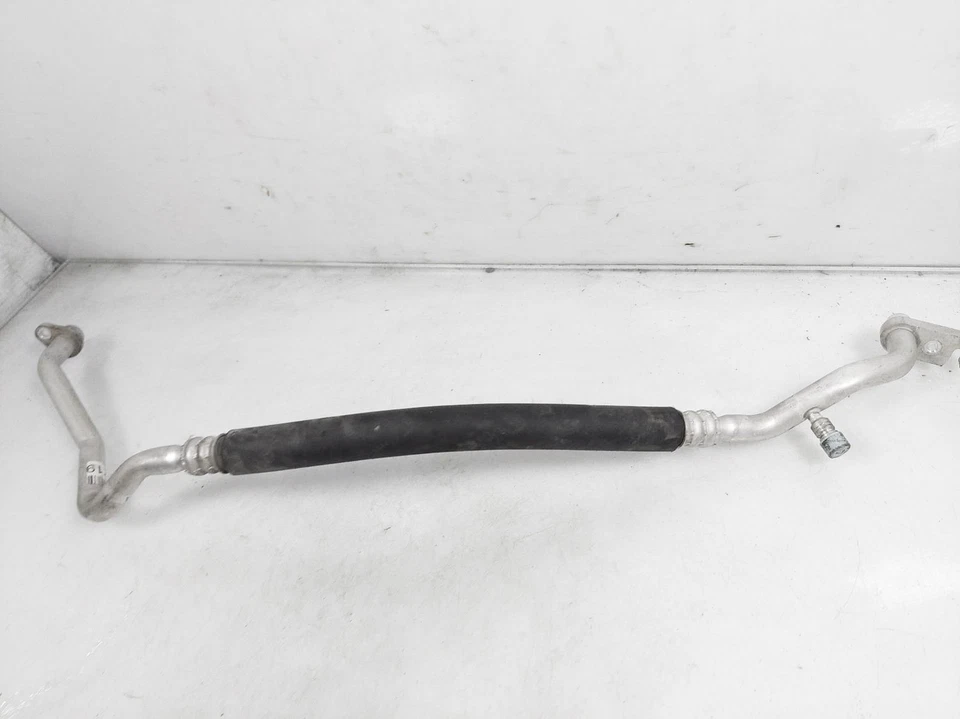 Manguera de succión de aire acondicionado Nissan Quest 2011-2014 92480-1Ja0a Foto 2 de 4