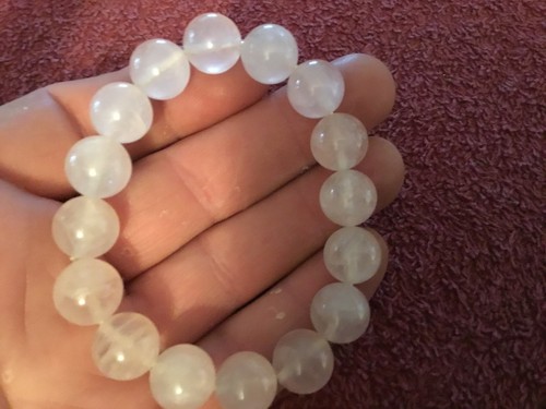 Bracelet Elastic White Glass Beads - Picture 2 of 4