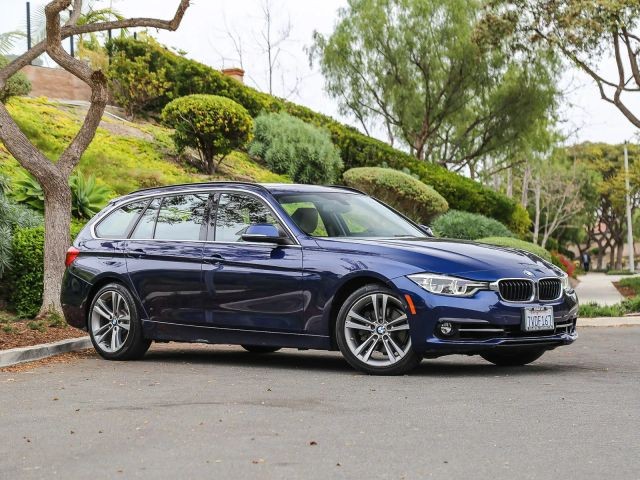 2016 BMW 3-Series 328i xDrive Sport Wagon 4D