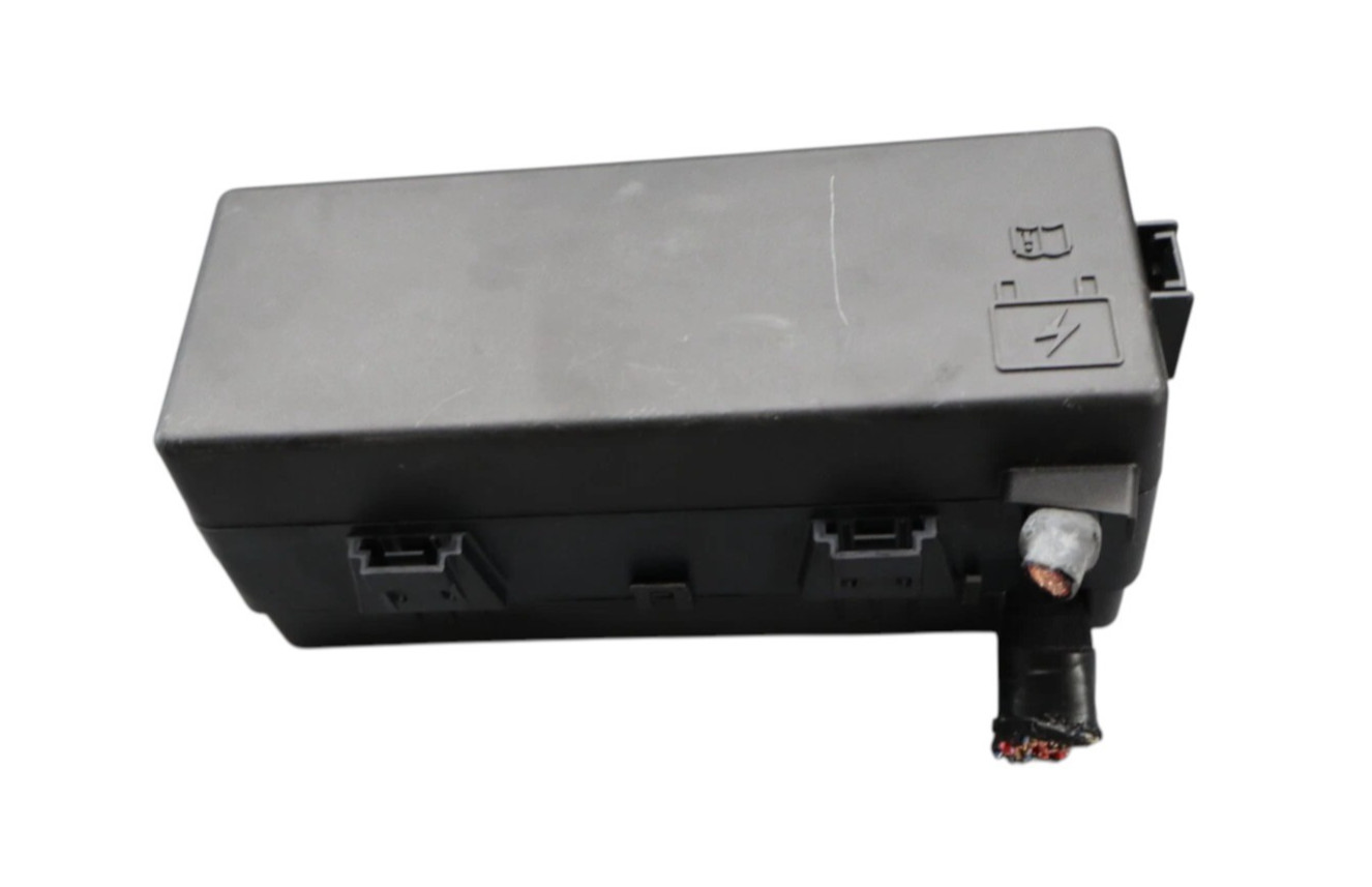 14-21 Maserati Ghibli S Power Distribution Fuse Relay Box Block 7154763030 Oem
