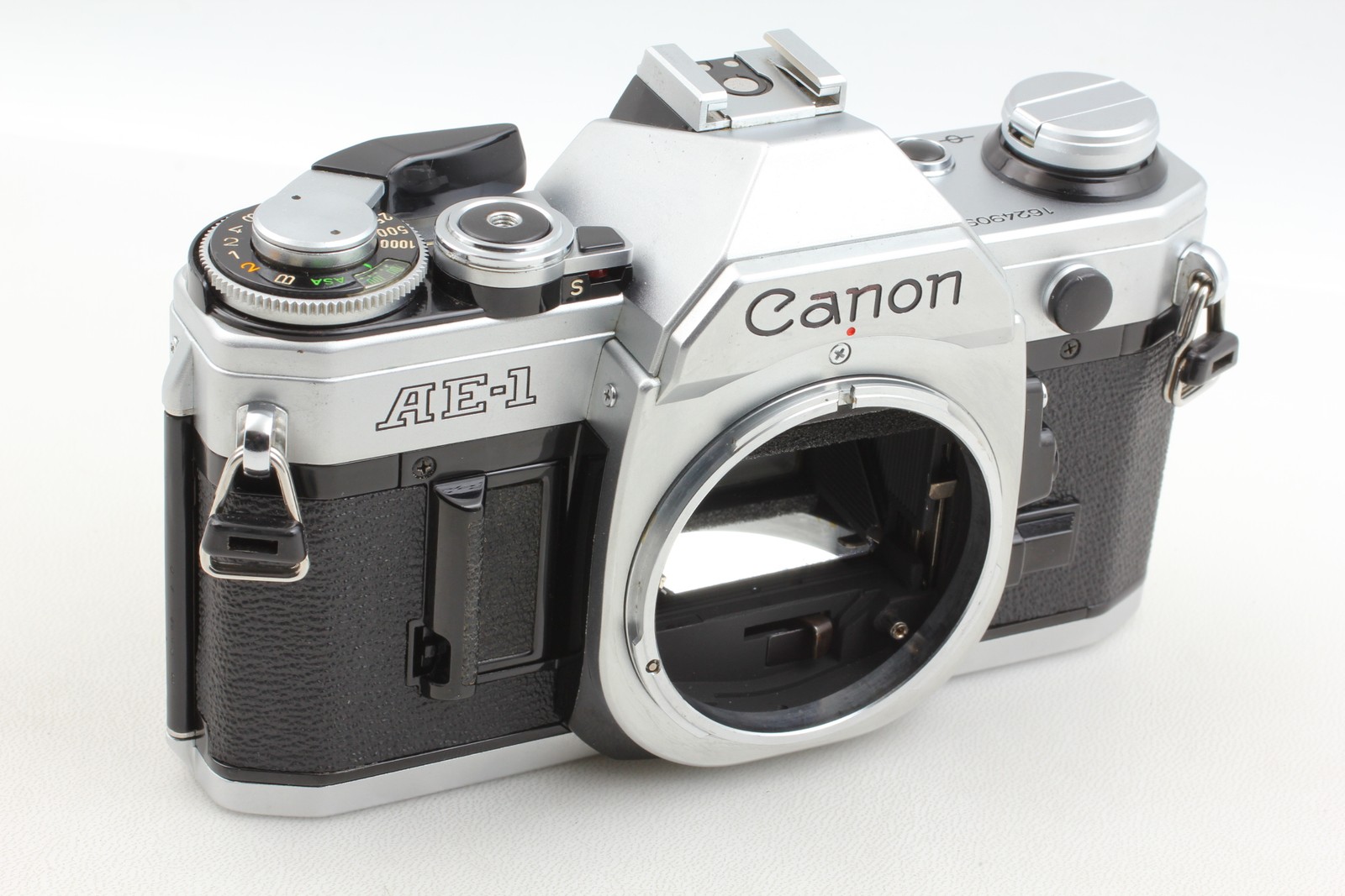 [ MINT ]  Canon AE-1 Silver 35mm Film Camera + New FD 50mm f/1.4 Lens From JAPAN