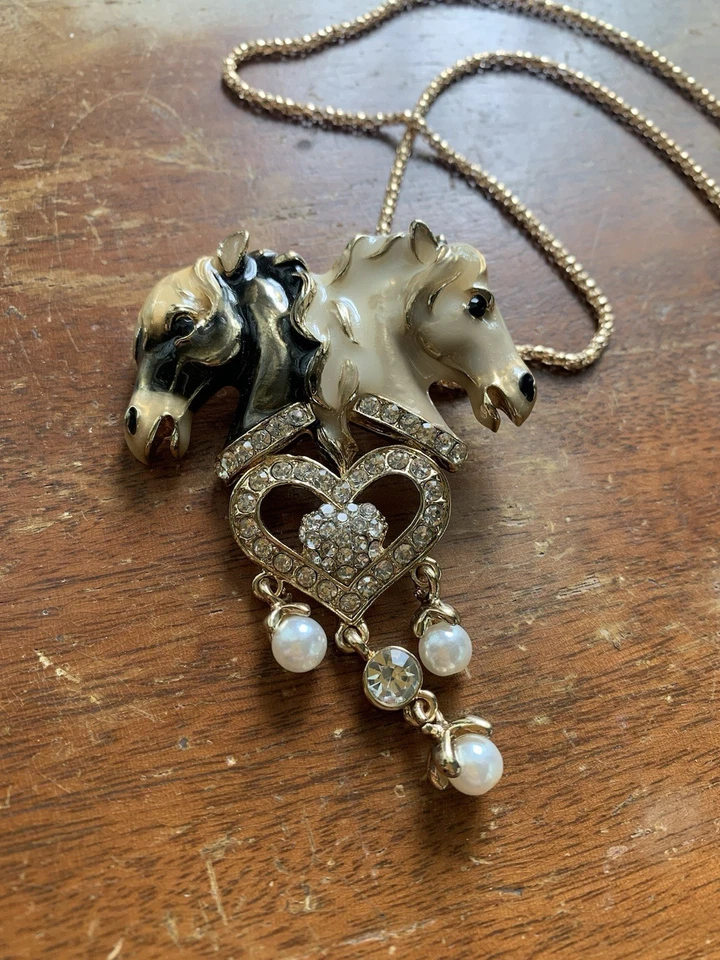 Betsey Johnson Enamel HORSE Pendamet Necklace Brooch Crystal Design Beige/Black - Image 2 of 4