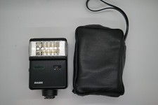 Bauer E428 ABS plug-in flash unit with center...