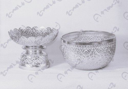Vintage Style Bowl & Supporting Stand Set Thai Designs Embross Aluminum Size 22" - Picture 92 of 95