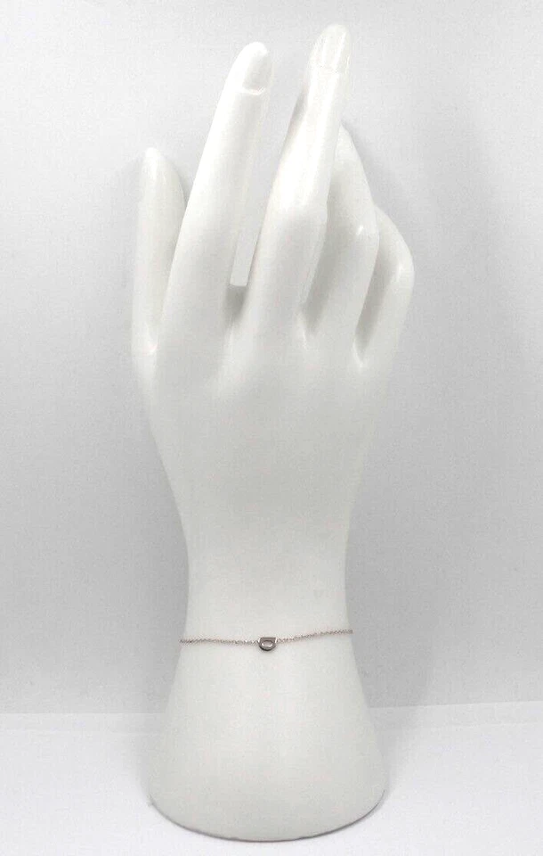 Pulsera Rolo Fina Oro Blanco 18k con Central Pequeña 5mm Letra Inicial D Foto 4 de 4
