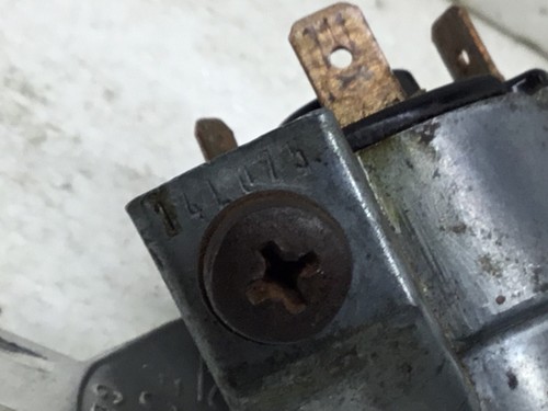 2 keys oem 1967 only VW bus genuine Ignition Switch Volkswagen LOCK camper L - Picture 3 of 3