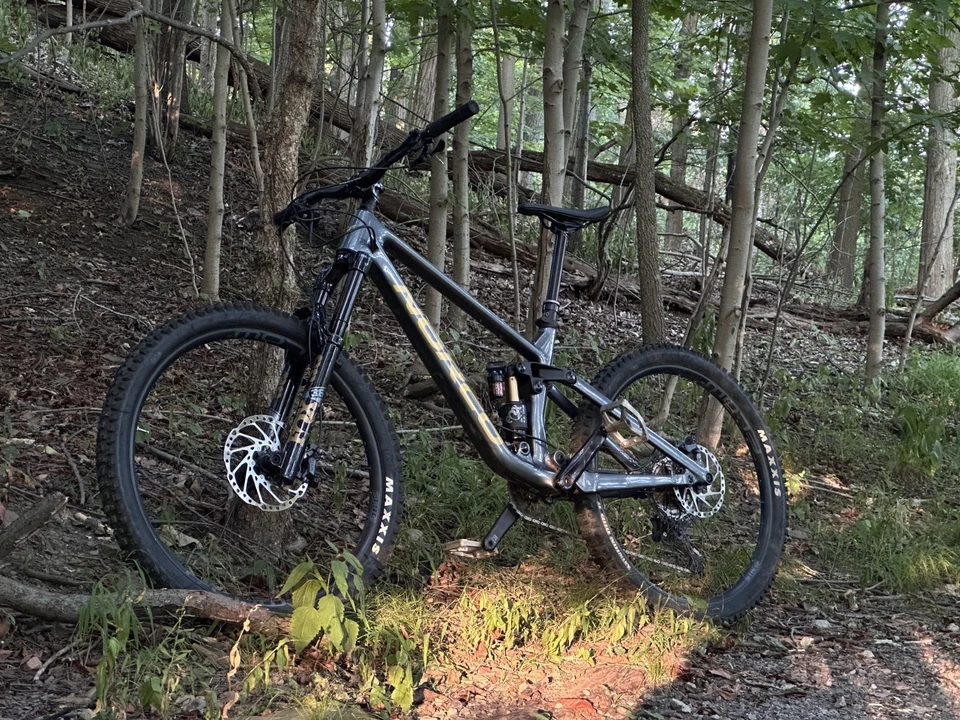 Mira Norco C2 2023 - Amortiguador nuevo de fábrica - Bajada de precio Foto 4 de 4