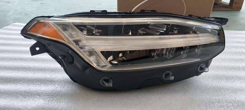 Headlight For 2019-2024 VOLVO XC90 Right Passenger Side RH AFS Adaptive LED New - Image 3 of 4