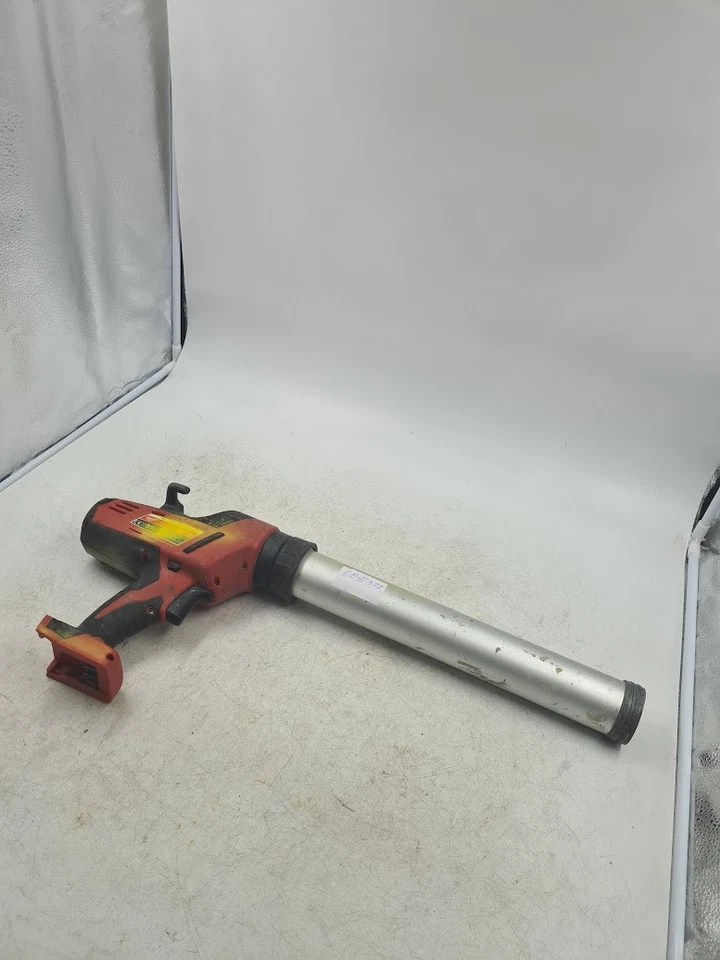 Milwaukee C18 PCG 18V Cordless Caulking Gun - For Parts or Repair - Image 2 of 4