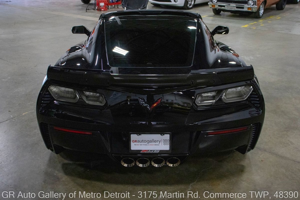 2016 Black Chevrolet Corvette   | C7 Corvette Photo 6