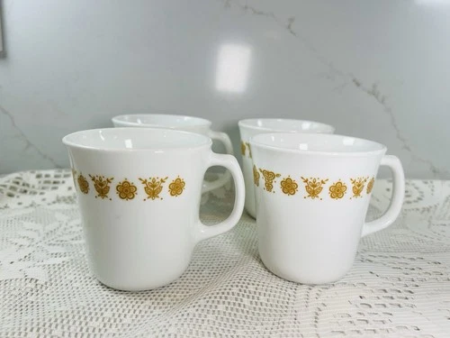 Vintage Pyrex Corelle Butterfly Gold Coffee 1970’s Mugs Set of 4 Milk Glass