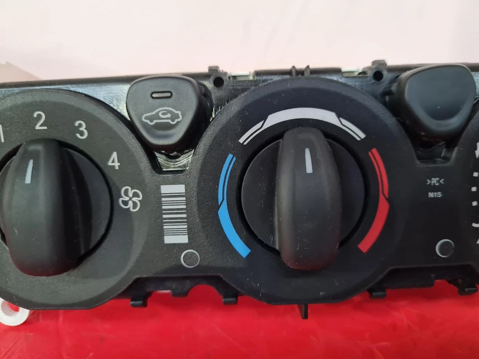 FORD TRANSIT CUSTOM MK8 2014 HEATER CONTROL PANEL 1843005 - Image 3 of 4