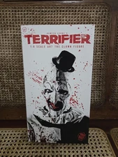 TERRIFIER  Art the Clown 1:6 Scale Figure Trick or Treat Studios Shipper Include