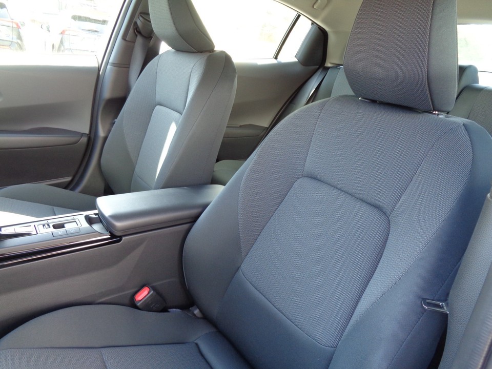 2026 Toyota Prius Brand New 2026 Prius LE AWD Hybrid All Wheel Drive | eBay