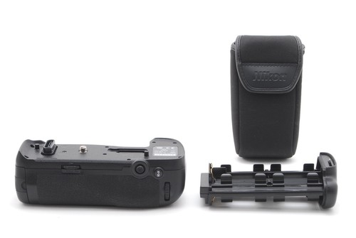 【NEUF】Batterie multipuissance Nikon MB-D18 pour D850 (110-k274) - Photo 8 sur 8