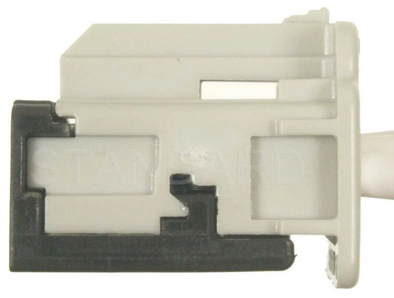 New SMP Brake Light Switch Connector For 2007-2011 Chevrolet Silverado 2500 HD - Image 2 of 4