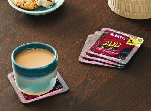 EMTEC 2DD Floppy Disc 3.5" - Set 4 x Coasters NEW 3.75" x 3.75" Non Slip - 第 3/3 張圖片