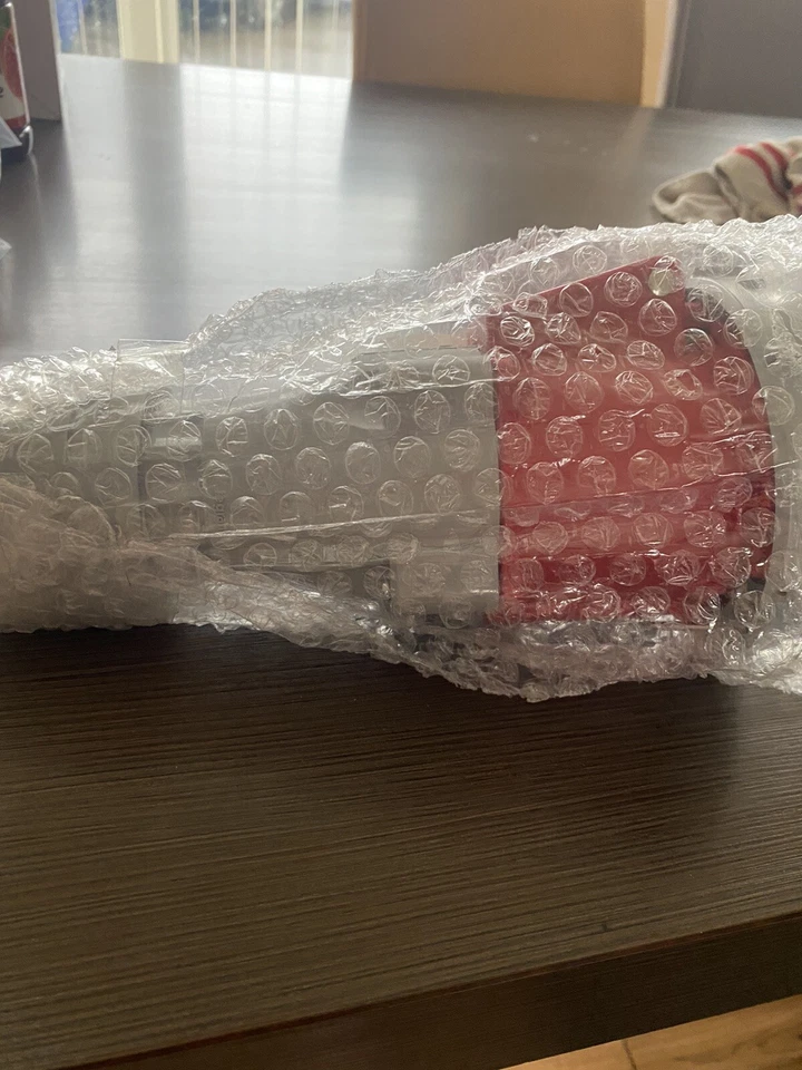 Legrand 555509 IP67 Red Cable Mount 3P+N+E Industrial Power Socket - Image 2 of 4