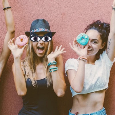 2 Pairs Over-sized Adorable Chic Sunglasses Funny Photo Props Party Glasses - Image 1 of 4