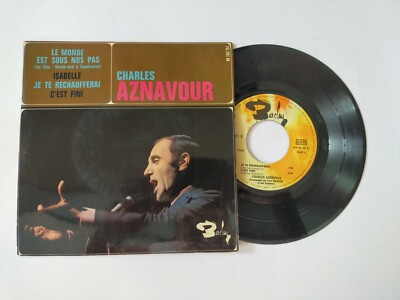 SP Vinyl 45T Charles Aznavour ''Le monde est sous nos pas'' BE 1965