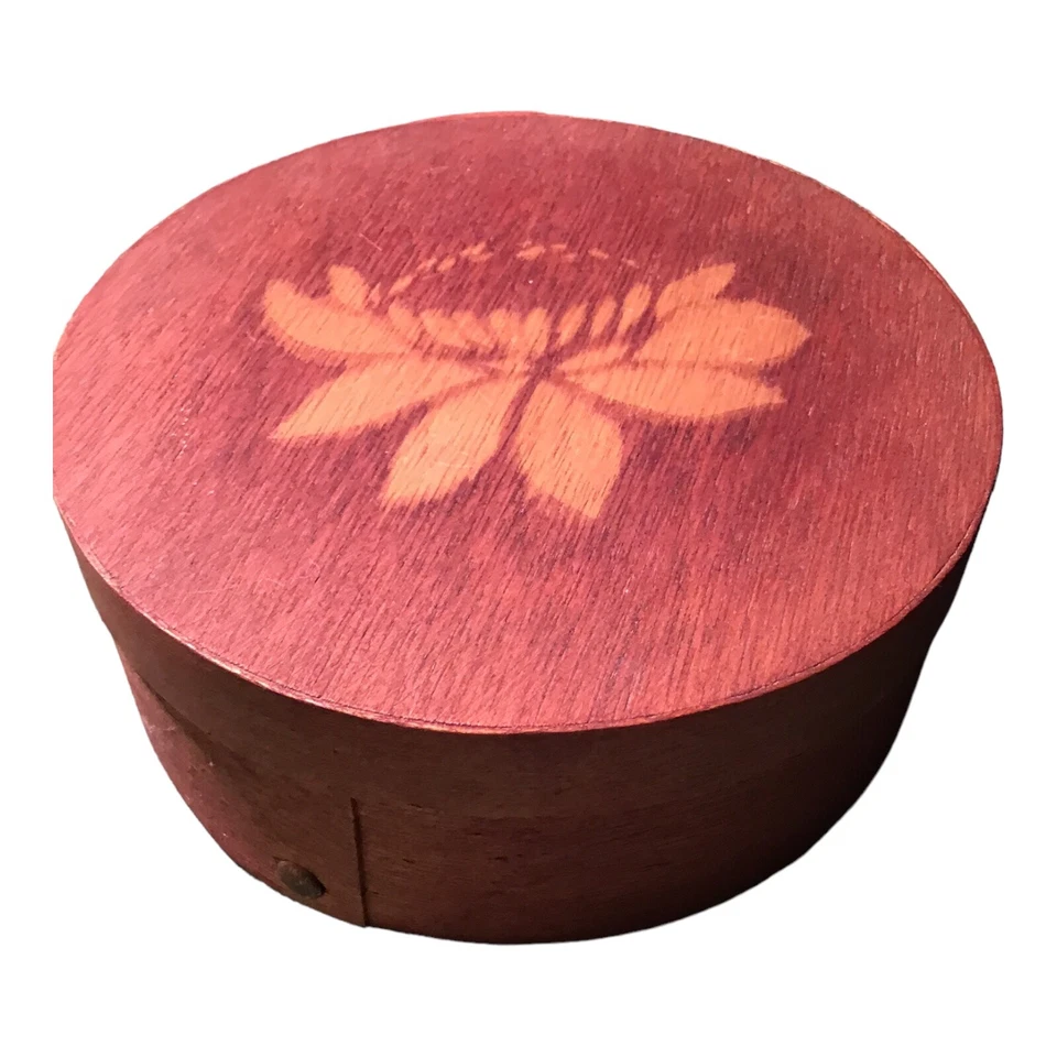 Contenedores de almacenamiento pequeños y medianos redondos de madera vintage manchados a mano campana y flor Foto 3 de 4