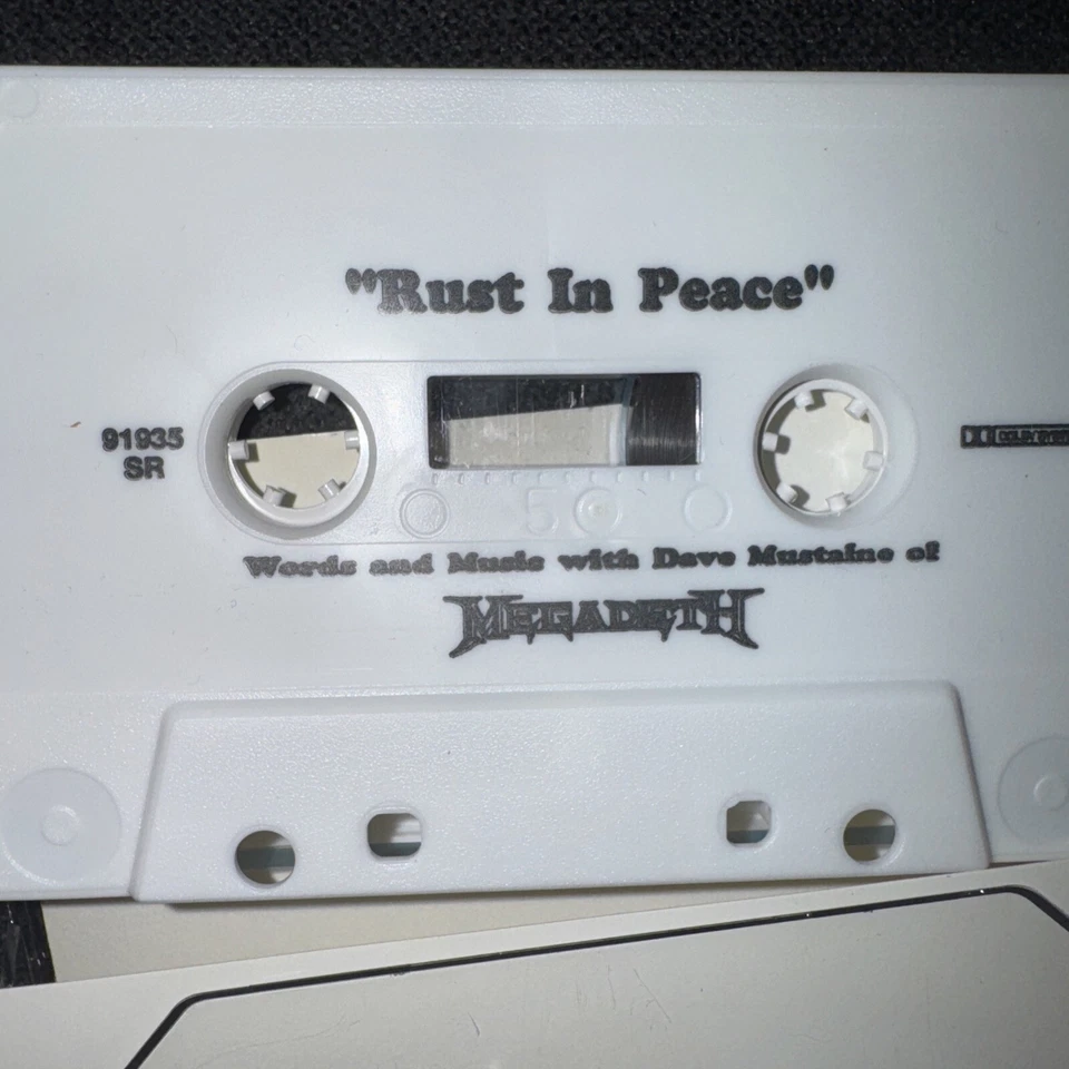 Megadeth -DAVE MUSTAINE - RARE 1990 PROMO MUSICAL EXCERPTS & INTERVIEW CASSETTE - Image 3 of 4