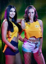 THE IICONICS 8