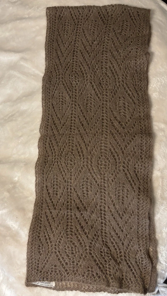 Qiviut Arctic Hand Knitted Scarf Musk Ox Alaska Excellent Used Condition 12x60in - Image 4 of 4