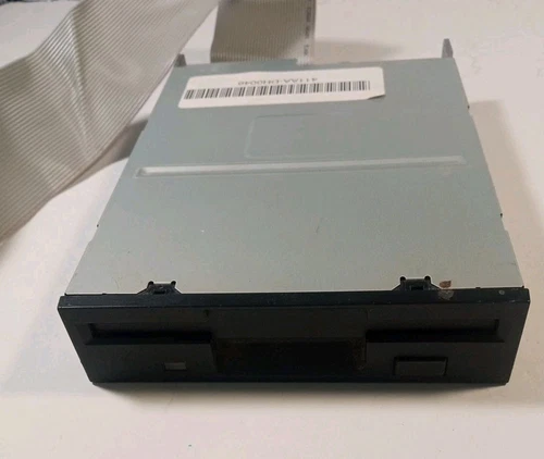 Vintage TEAC FD-235HF 3.5" 1.44MB Internal Floppy Drive SN G230329 Inc SATA Cabl