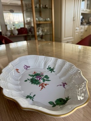 Meissen Gebäckschale, Bukett Alte Manier: Kupfergrün Eisenrot Purpur Goldrand