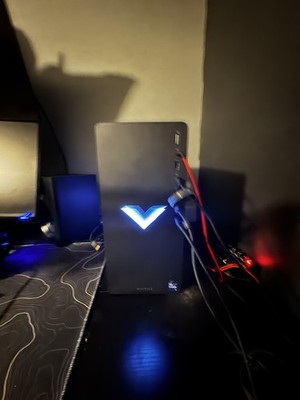 Pre Built Victus Gaming Pc Geforce RTX 3060 12GB  16gb of ram and a i7 12700f