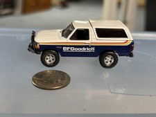 Greenlight 1992 Ford Bronco - BF Goodrich