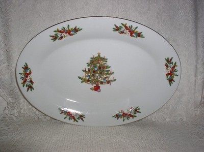 Crown Ming Fine China Jian Shiang Mistletoe Christmas Tree Serving Platter